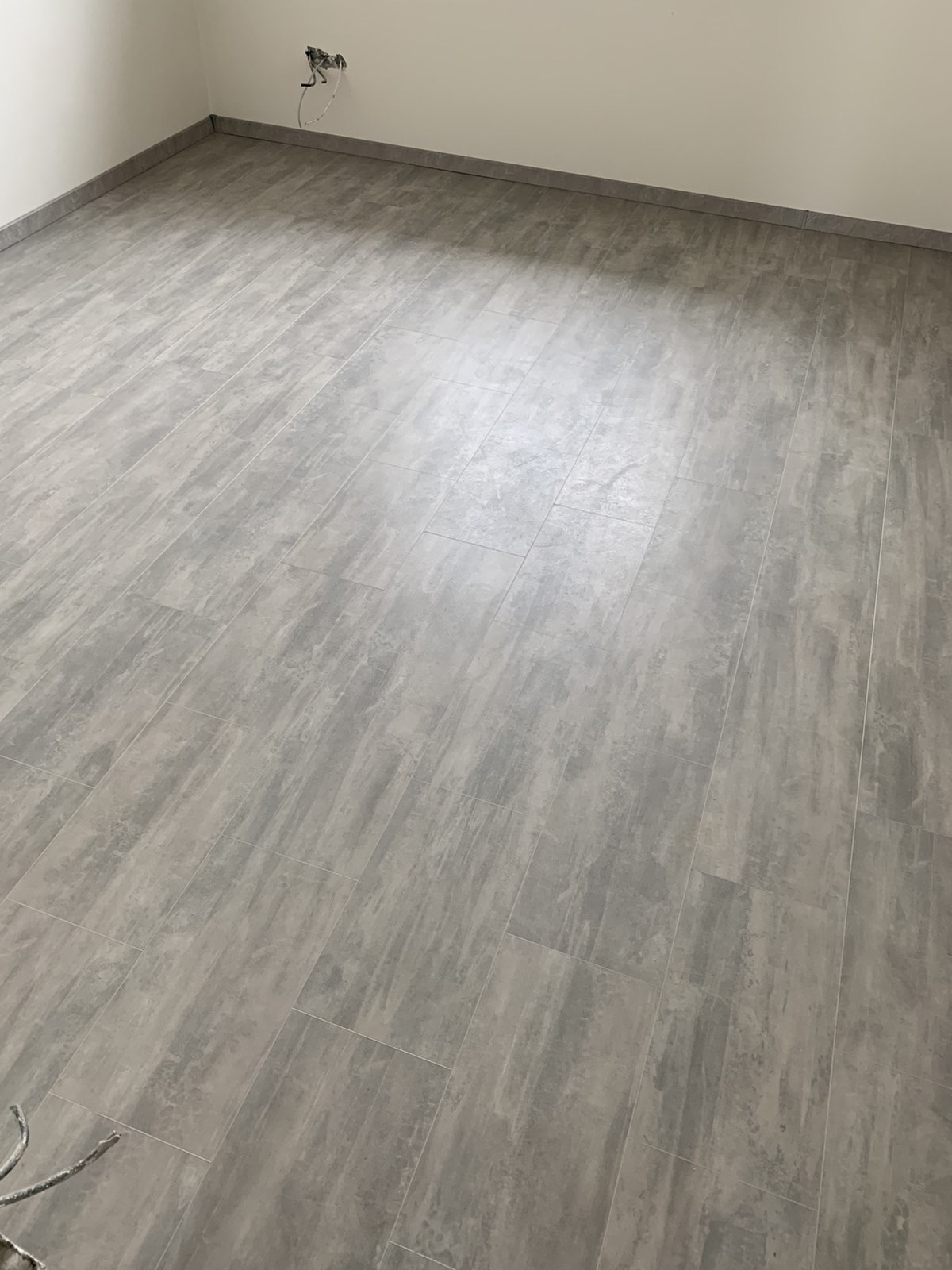 EGGER - Beton Svetlosivý